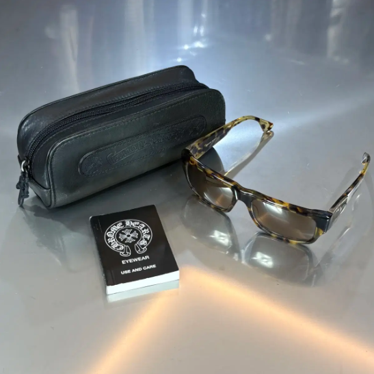 크롬 하츠 공용 선글라스 - Chrome Hearts