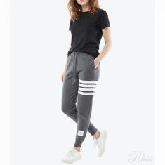 톰브라운 26SS 클래식 루프백 4 바 스웨트팬츠 FJQ001A 00535 025 썸네일 1