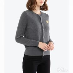 꼼데가르송 26SS 골드하트 와펜 울 가디건 AZ N049 051 3 썸네일 1