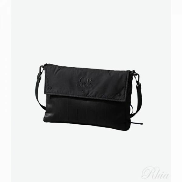 CP컴퍼니 26SS 헤링본 숄더백 20CMAC052A 005349G 999 - CP company