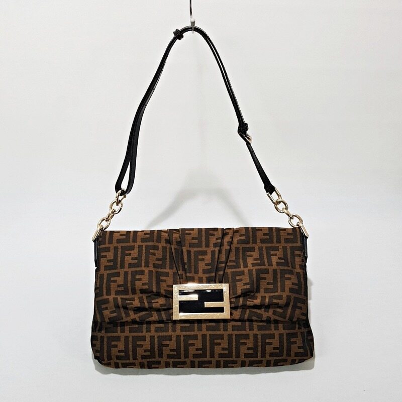 펜디 FF 주카 숄더백  - Fendi