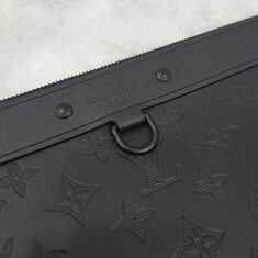 [럭스유] (새상품) 루이비통 포쉐트 보야주 쉐도우 수플 레더 클러치 M82545 썸네일 4