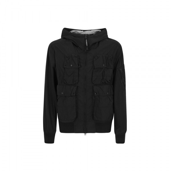 26SS 고글 렌즈 후드 필드자켓 블랙 20CMOW005A 005904D 999 - CP company