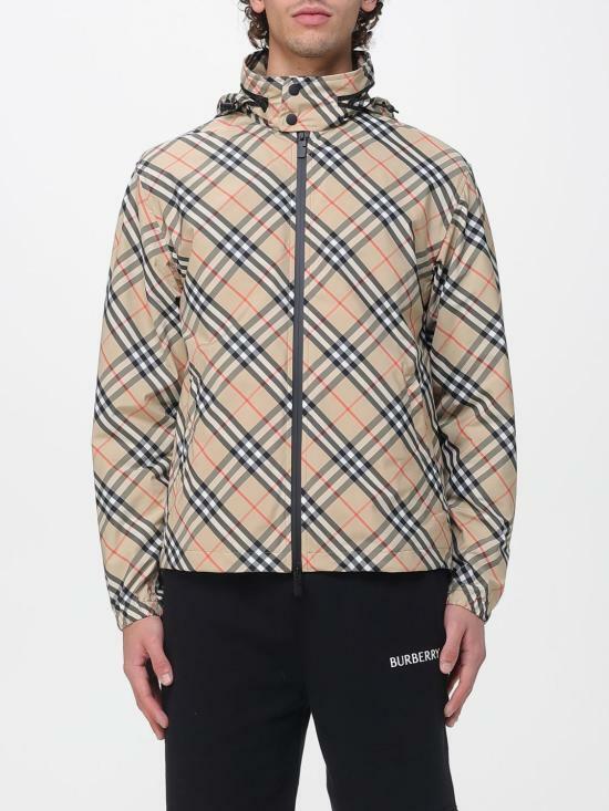 26SS 버버리 체크 나일론 바람막이 자켓 8121319 SAND DOM - Burberry