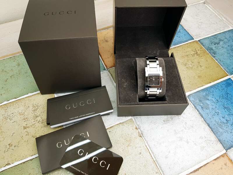 구찌 7900L 여성 시계 - Gucci