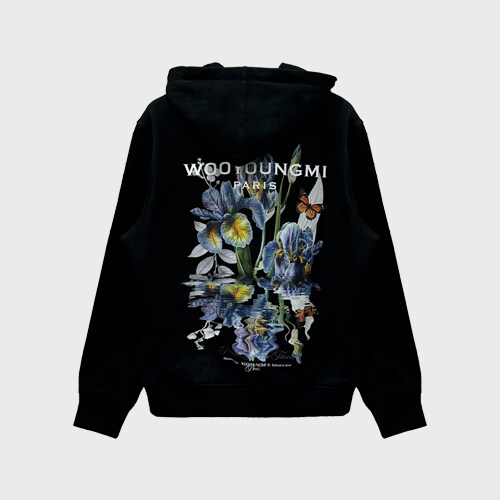 [우영미] 26SS 플라워 백로고 코튼 후드 티셔츠 블랙 남성 티셔츠 W261TS36741B / TR - Wooyoungmi