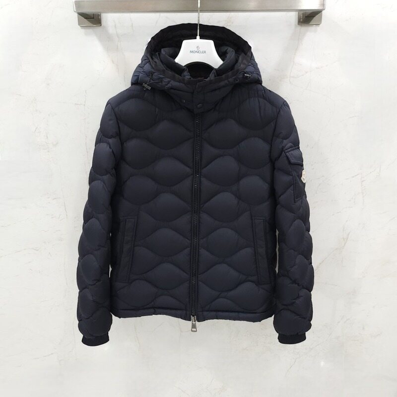 [럭스유] 2 / 몽클레어 MORANDIERES 모란디에르 퀄팅 패딩 - Moncler