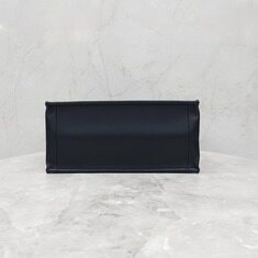 [럭스유] 디올 오블리크 레더 북토트 미디엄백 M1324CZBB 썸네일 7