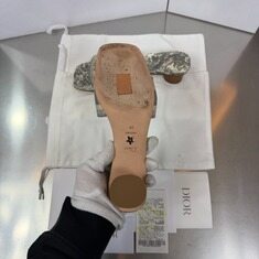 디올 디웨이 뮬 힐 플랜 드 파리 모티프 코튼 샌들 슬리퍼 썸네일 3