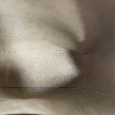 루이비통 부아뜨 샤포 수플 크로스백 썸네일 4