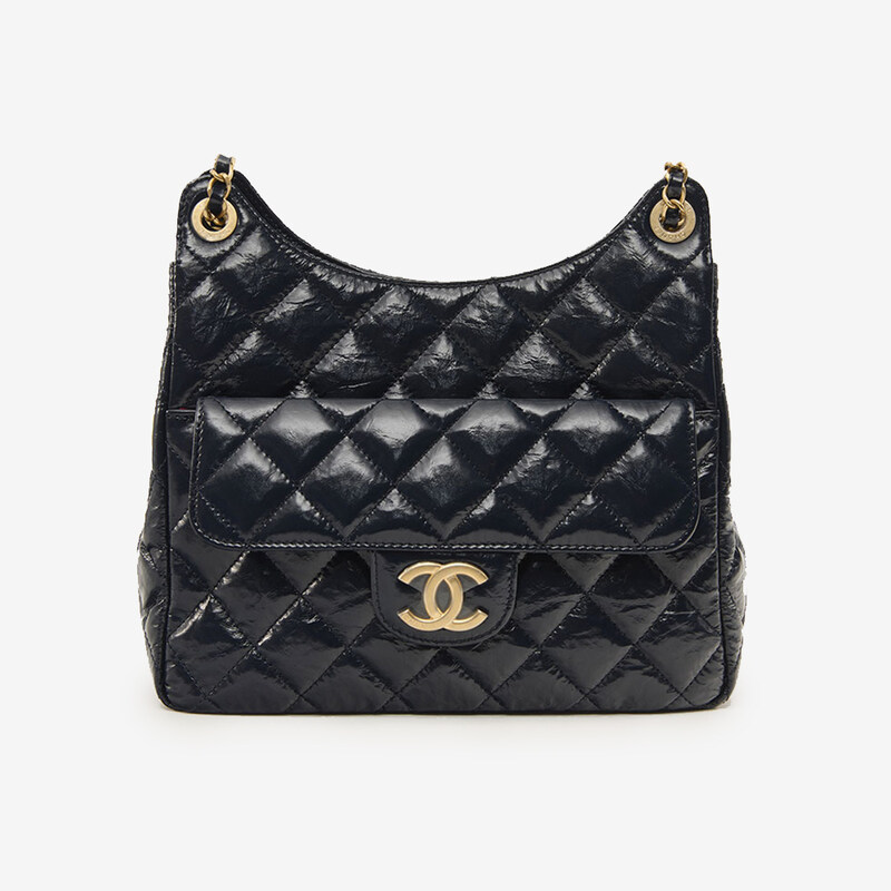 샤넬 호보 핸드백 샤이니 크럼플드 카프스킨 금장 다크블루 AS3690 - Chanel