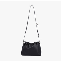 아페쎄 PUAAT F61583 LZZ BLACK 여성 크로스백 썸네일 1