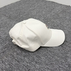 논현 더팩토리 26SS 몽클레어 로고 와펜 패치 개버딘 베이스볼 볼캡 / 화이트 (3B00048 04863 036) 썸네일 2