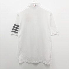 더팩토리 26FW 톰브라운 사선 완장 4바 클래식 피케 사선 폴로 반팔티 / 화이트 (MJP136G 07976 100) 썸네일 1