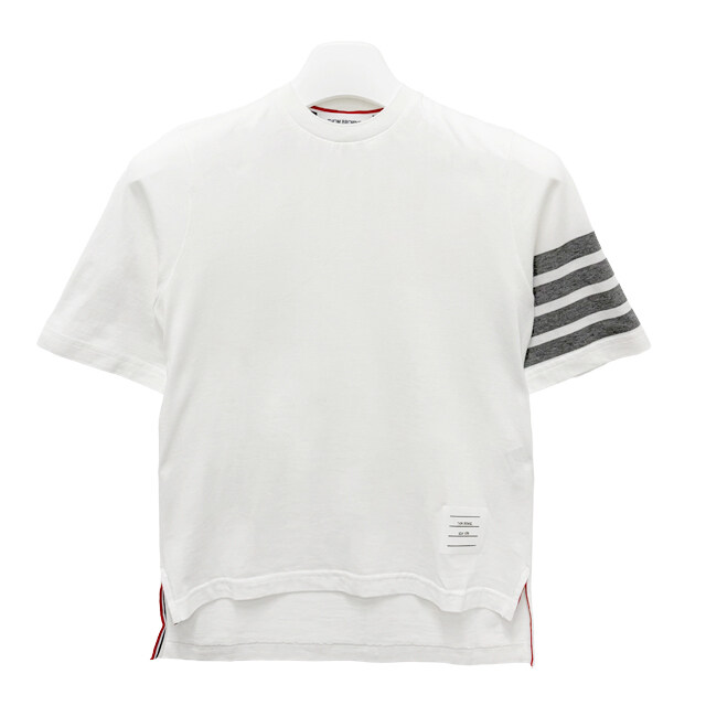 더팩토리 26FW 톰브라운 여성 사선 4바 완장 반팔티 / 화이트 (FJS102G 07862 100) - Thom Browne