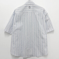 논현 더팩토리 26SS 우영미 스트라이프 시어서커 반팔 셔츠 / 블루 (W261SH32 837L) 썸네일 1