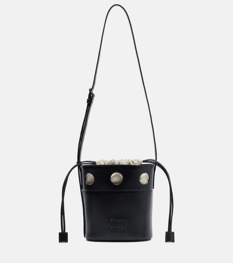 26 FW 미우미우 레더 버킷 백 TP575541493 - Miu Miu
