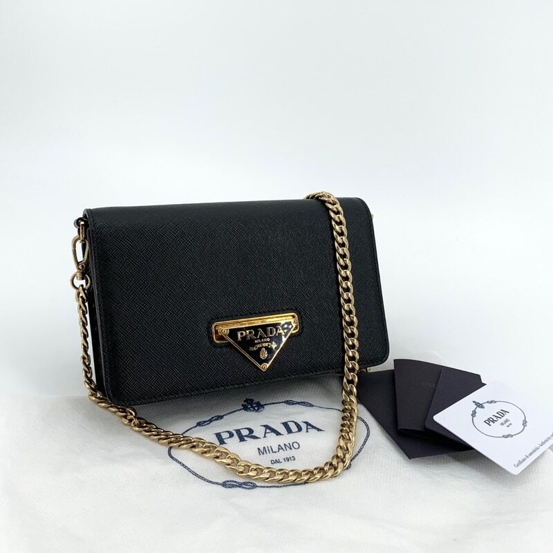  프라다 사피아노 삼각로고 플랩 체인 크로스백 1BH133 - Prada