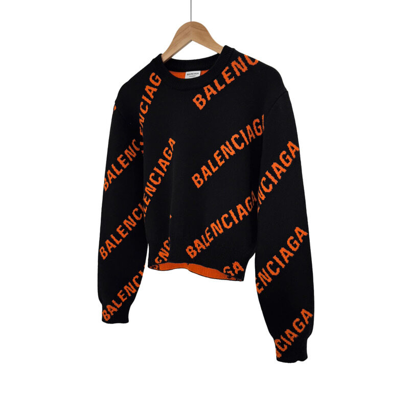[중고명품비아르] [M] 발렌시아가 여성 멀티 로고 자카드 크롭 울 니트 오렌지 블랙 - Balenciaga
