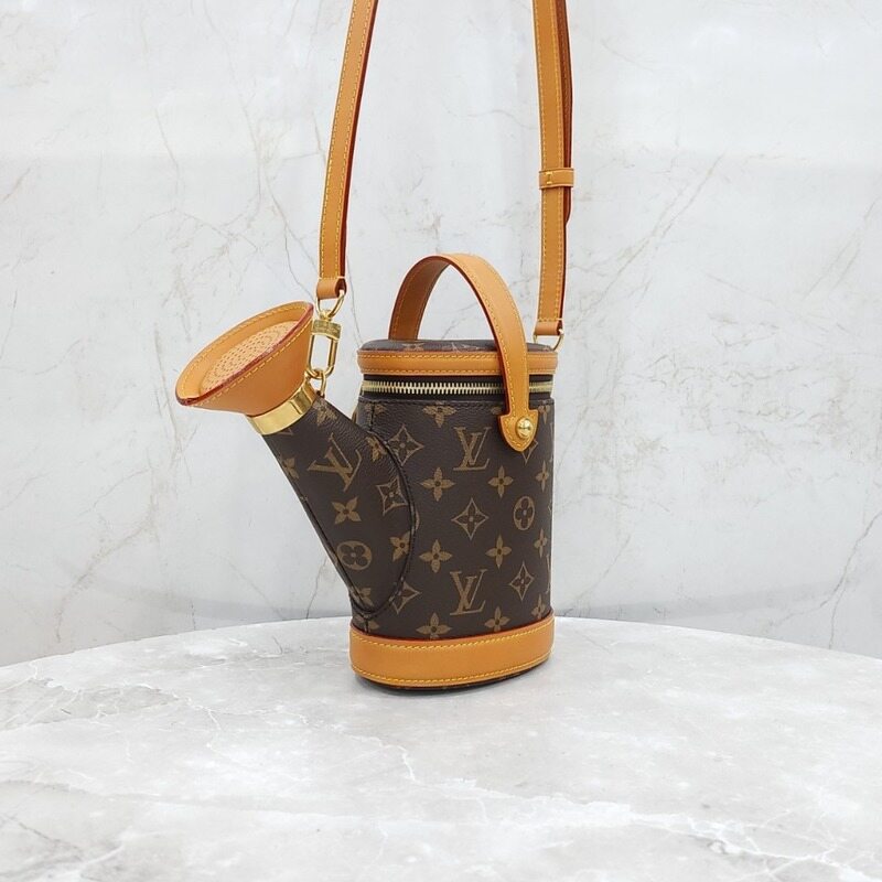 [럭스유] (새상품) 루이비통 모노그램 워터링 캔 백 M27563 - Louis Vuitton