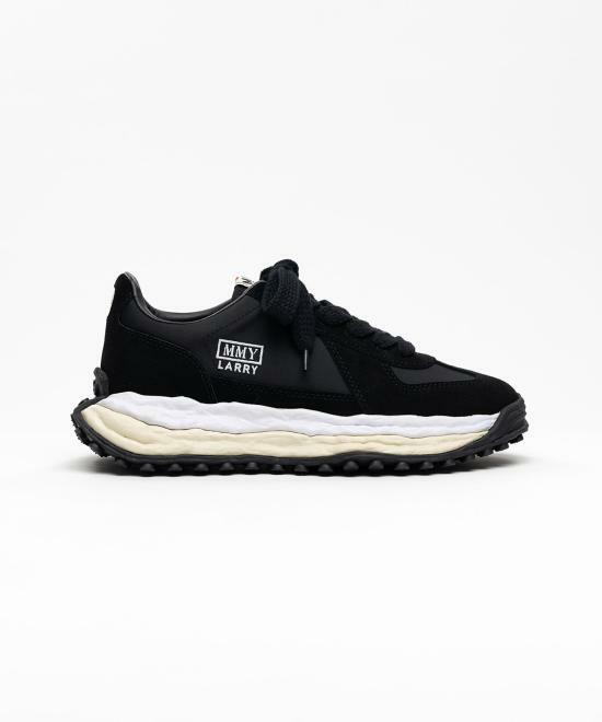 26SS 메종 미하라 야스히로 래리 OG솔 믹스 메테리얼 로우탑 스니커즈 A14FW703 BLACK DOM - Mihara Yasuhiro