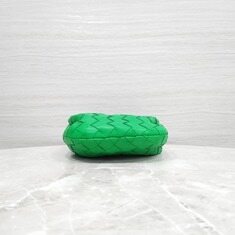 [럭스유] (새상품) 보테가베네타 그린 마이크로 캔디 조디백 썸네일 4