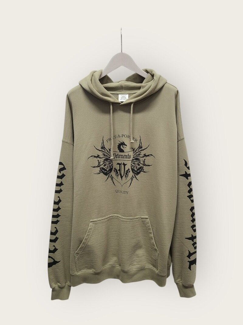[중고명품/루이스잇] S / 베트멍 카키 타투 그래피티 후드티 - Vetements