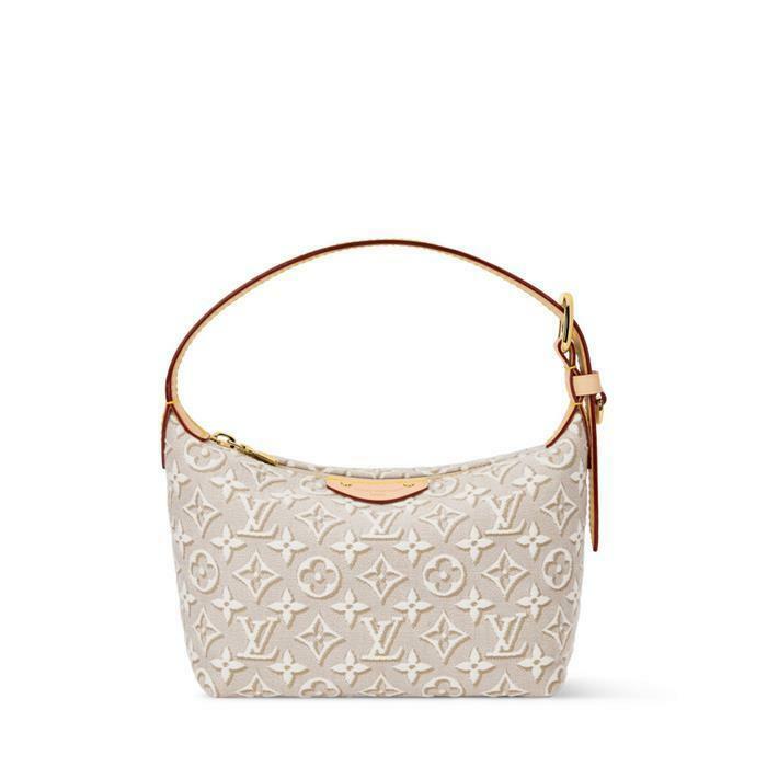 [국내발송] 루이비통 포쉐트 힐스 모노그램 엠블럼 페블리에 M29879 - Louis Vuitton