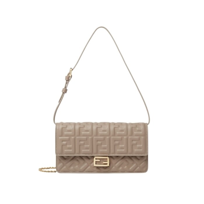 펜디 바게트 체인 지갑 8M0498 AAJD F0E65 - Fendi