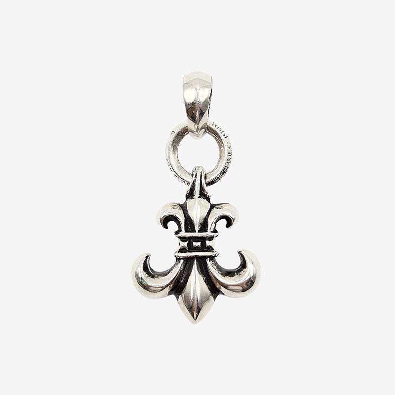 크롬하츠 플레어 참 위드베일 실버 40FUP20V - Chrome Hearts