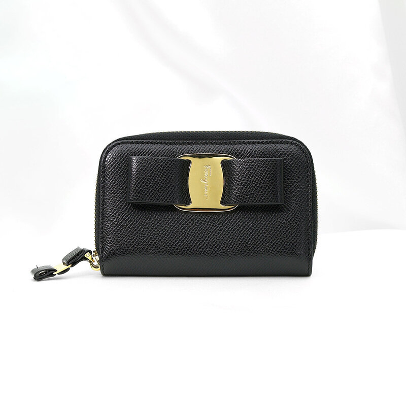 Ferragamo(페라가모) 22 D288 블랙 해머드 카프스킨 금장 바라 지퍼 명함 카드지갑 - Salvatore Ferragamo