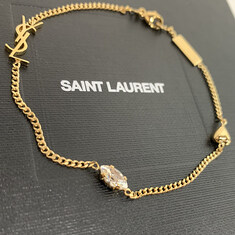 더팩토리 26SS 생로랑 YSL 모노그램 오피움 하트 참 브레이슬릿 팔찌 골드 (701950 Y1526 9137) 썸네일 5