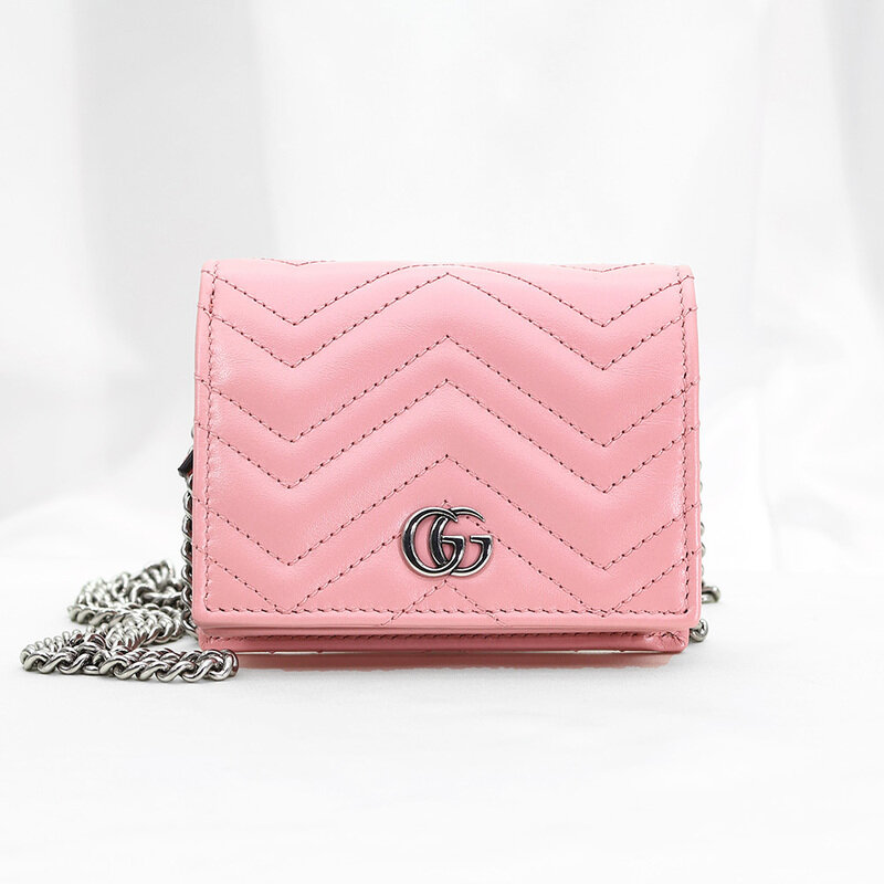 Gucci(구찌) 625693 핑크 마틀라세 쉐브론 레더 금장 GG 마몬트 체인 반지갑 - Gucci