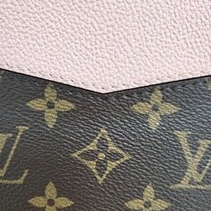 루이비통 핑크 M62942 핑크 M62942 모노그램 캔버스 데일리 클러치 썸네일 4