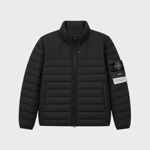 [스톤아일랜드] 26FW 와펜 패치 심리스 터널 나일론 다운 자켓 블랙 남성 자켓 L2S154100067 S0183 V0029 / TTA - Stone Island