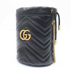 Gucci(구찌) 575163 블랙 마틀라세 쉐브론 GG 마몬트 미니 버킷 숄더백 썸네일 2