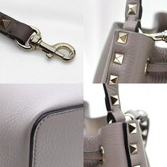Valentino(발렌티노)  B0L31VSFNB9 도브 그레이 그레인 카프스킨 락스터드 버킷 2WAY 썸네일 5