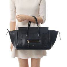 CELINE 26SS MEDIUM NEW LUGGAGE IN SUPPLE SHINY LAMBSKIN L100E3GW2 38NO 미디엄 뉴 러기지 서플 샤이니 램스킨 썸네일 1