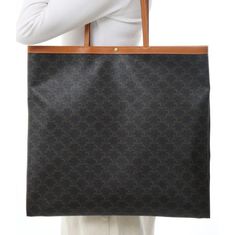 CELINE 26SS LARGE FLAT SHOPPER IN TRIONPHE CANVAS 123842O90 03MI 트리옹프 캔버스 라지 플랫 쇼퍼백 썸네일 1