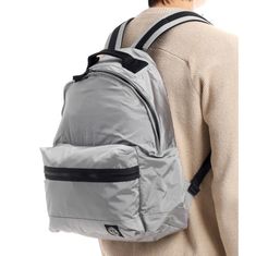 STONE ISLAND 26SS 9200010 Coated Nylon Metal In Econyl® Backpack L1S15 S0251 V0024 V0061 나일론 메탈 인 에코닐 백팩 썸네일 1