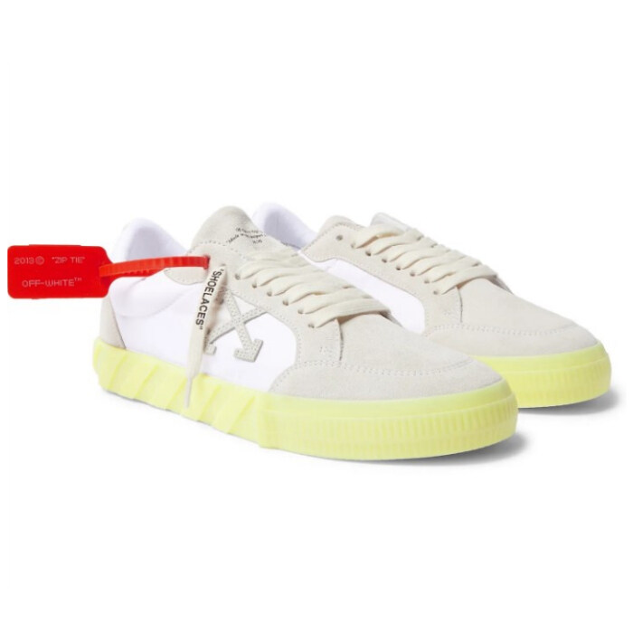 오프화이트 로우탑 스니커즈 남성 OMIA085S20D390390133 - Off White