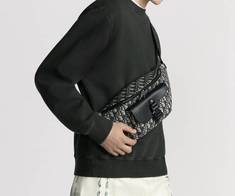 [백화점 풀셋] 디올 남자 새들 벨트 슬링백 힙색 가방 D1ADBO084YKS 썸네일 2