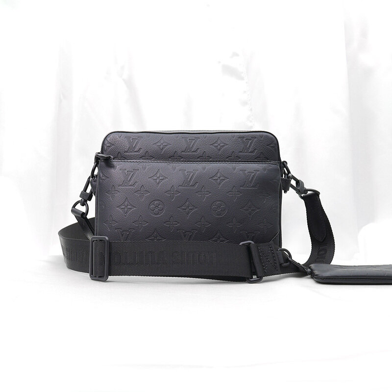 Louis Vuitton(루이비통) M46602 섀도우 모노그램 캔버스 트리오 메신저 크로스백 - Louis Vuitton