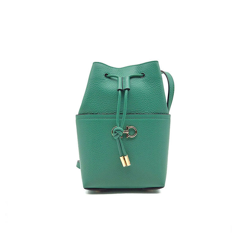 페라가모 간치니 미니 버킷백 L506102 - Salvatore Ferragamo