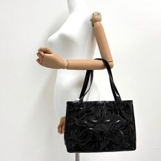 샤넬 페이던트 트리플 CC 로고 숄더백 블랙 썸네일 2