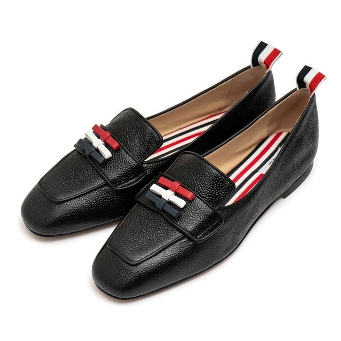 톰브라운 RWB 쓰리 보우 카프 레더 플렉시블 솔 로퍼 FFF105A 06257 001 - Thom Browne