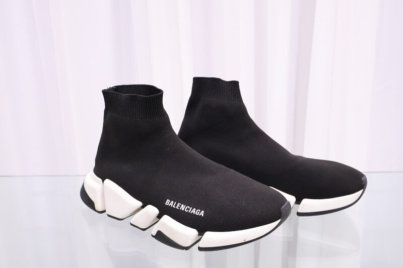 발렌시아가 스피드러너 남성 하이탑 스니커즈 - Balenciaga