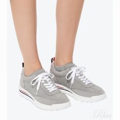 톰브라운 26FW 카프 스웨이드 테크 러너 스니커즈 MFE018B L0037 059 썸네일 1