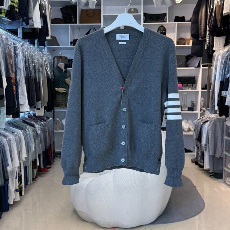 톰브라운 밀라노스티치 사선완장 가디건 4 - Thom Browne
