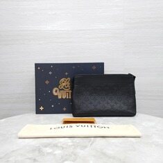 [럭스유] 루이비통 포쉐트 보야주 수플 클러치 M82545 썸네일 9